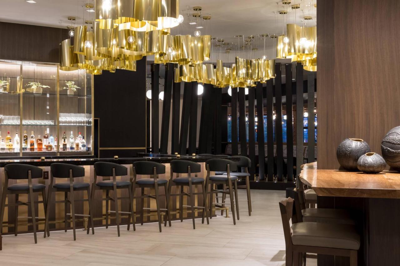 Richmond Marriott Hotel Luaran gambar