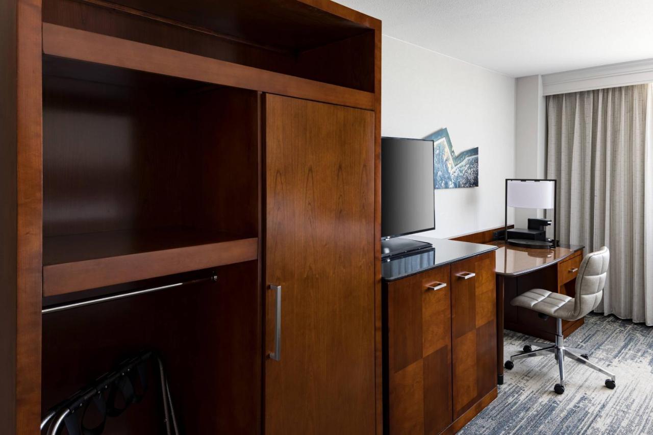 Richmond Marriott Hotel Luaran gambar